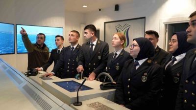 SUBÜ Denizcilik MYO Deniz Ulaştırma ve İşletme Programı öğrencileri, mesleki