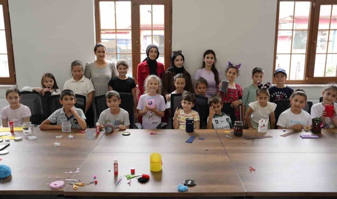 Gençhanelerde eğlenceli yaz tatili Başiskele Belediyesi tarafından hizmete alınan gençhanelerde, yaz döneminde çocuklara yönelik
