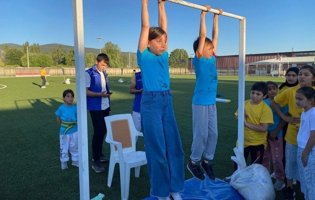 Gölpazarı’nda gençler spora ve eğitime yaz okuluyla adım atıyor Gölpazarı Gençlik ve Spor İlçe Müdürlüğü tarafından düzenlenen yaz okulu