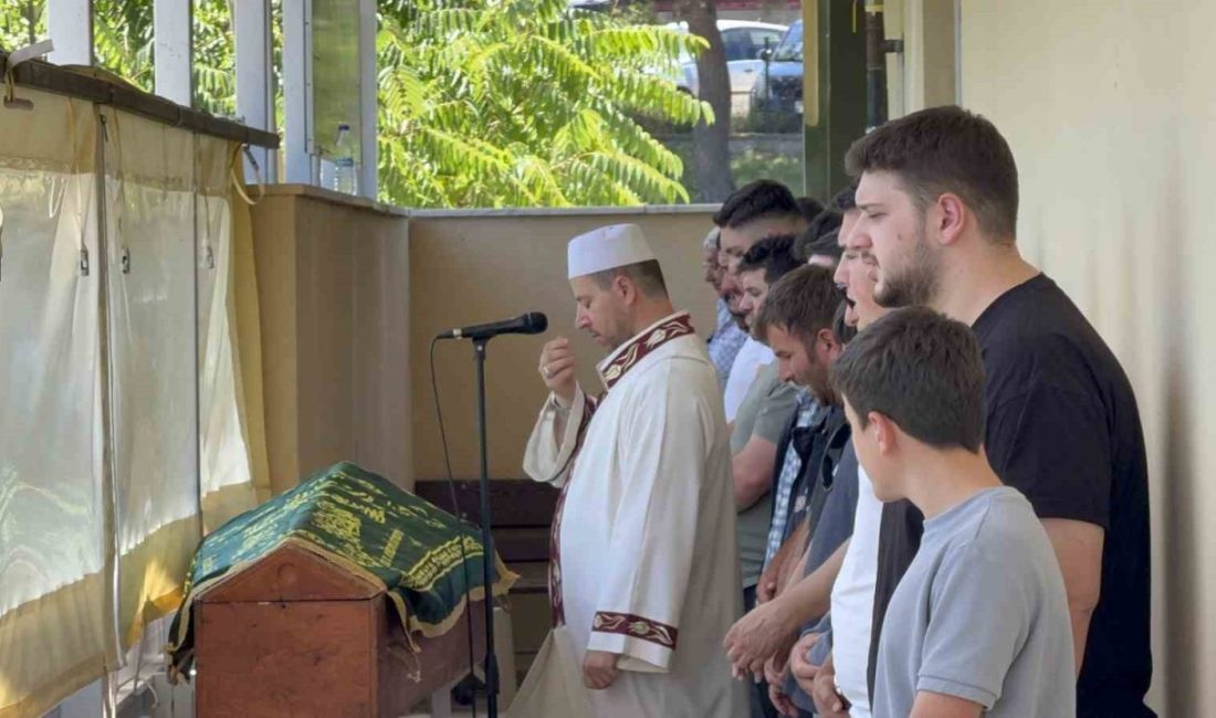 Görme engelli karısı tarafından öldürülen adam defnedildi Düzce’de yüzde 90 görme engelli eşi tarafından bıçaklanan adam, son