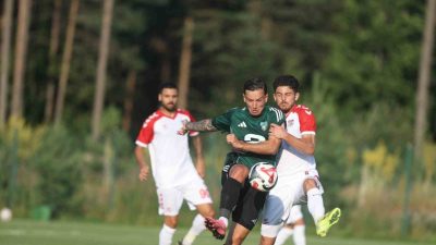 Düzce’de yeni sezon hazırlıklarını sürdüren Süper Lig’in yeni takımı Kocaelispor,