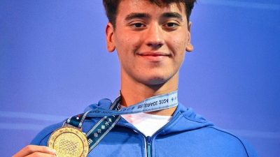 Milli yüzücü Kuzey Tunçelli, Slovakya’da düzenlenen Avrupa Gençler Yüzme Şampiyonası’nda