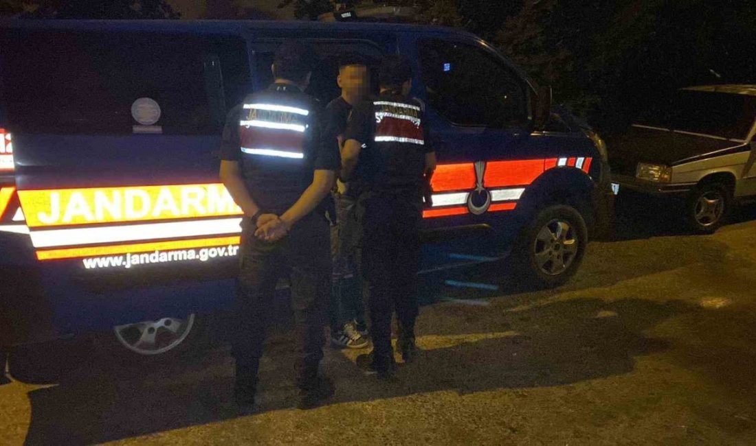 Kocaeli’nin İzmit ilçesinde jandarma ekiplerinin adım adım takip ettiği şahsın