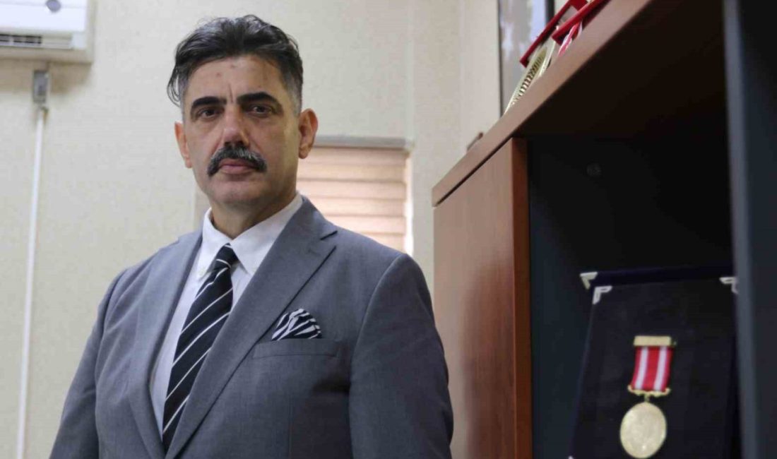 15 Temmuz gecesi rehin alınan arkadaşlarını kurtarmaya çalışırken vurularak gazi