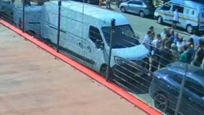 Kocaeli’nin İzmit ilçesinde görevini yapan kadın muhabire yönelik linç girişiminin