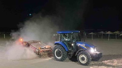 Kandıra sahillerinde 7 Haziran’dan bu yana sadece kumsallardan 992 ton