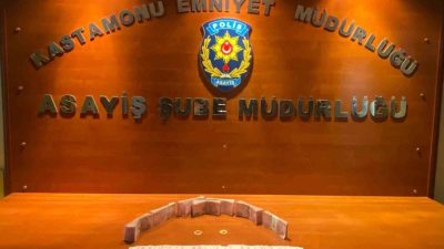 Karabük’ün Eflani ilçesinde ağına düşürdüğü vatandaşı dolandıran şahıs, Kastamonu’da polis