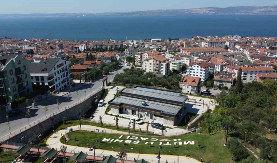 Karamürsel Taze artık sadece bir kafe değil, davetlerin de gözdesi Kocaeli Büyükşehir Belediyesi’nin Karamürsel Taze şubesi, kahve keyfinin yanı sıra