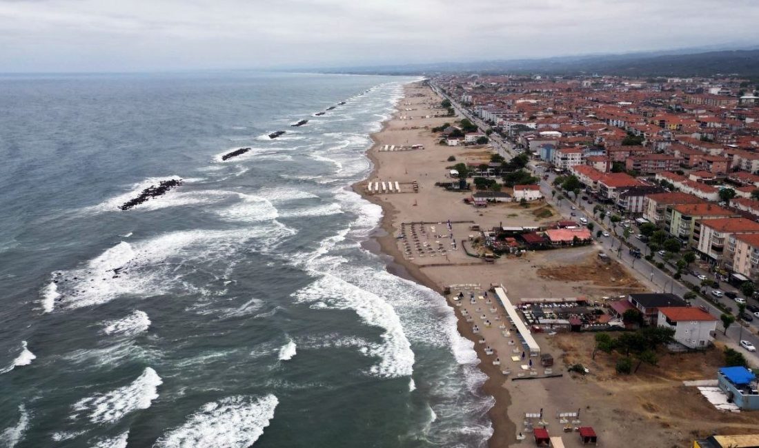 Karasu’da da denize giriş yasaklandı Sakarya’nın Kocaali ve Kaynarca ilçelerinin ardından Karasu’da da denize giriş