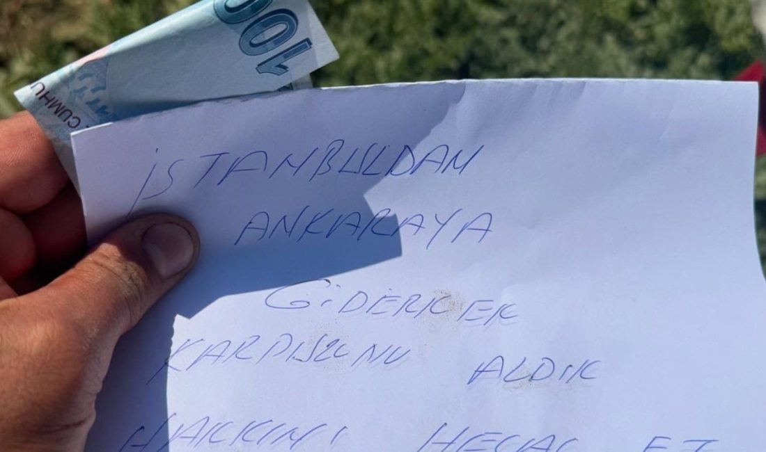 Karpuz üreticisi tarlasında gördüğü not karşısında duygulandı Bilecik’te bir karpuz tarlası sahibi sabah tarlasına geldiğinde bir karpuzun