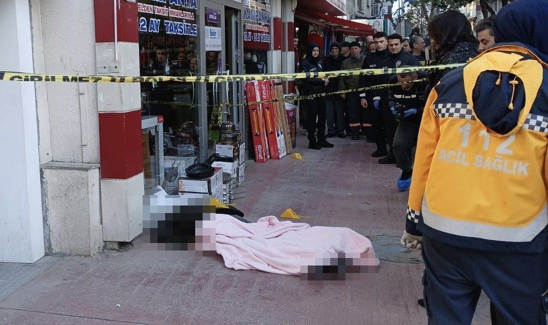 Kars’ta mera ve muhtarlık anlaşmazlığı nedeniyle çıkan silahlı çatışmada babasının