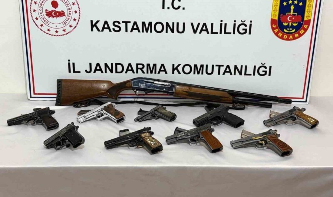 Kastamonu’da 10 adet silah ele geçirildi: 1 gözaltı Kastamonu’da temin ettiği ruhsatsız silahları satan şahsa yönelik düzenlenen operasyonda