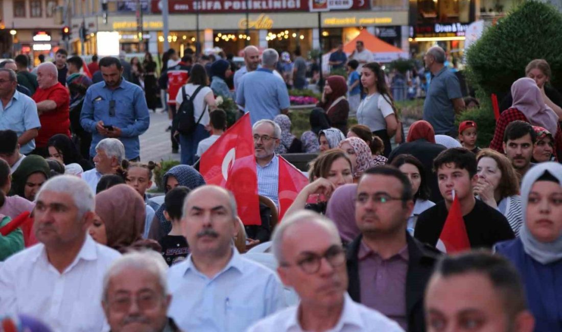 Kastamonu’da 15 Temmuz şehitleri dualarla anıldı Kastamonu’da 15 Temmuz Demokrasi ve Milli Birlik Günü çerçevesinde düzenlenen