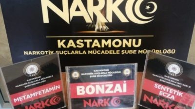 Kastamonu’da polis ekiplerinin gerçekleştirdiği uygulamada, uyuşturucu etkisi altında araç kullandığı