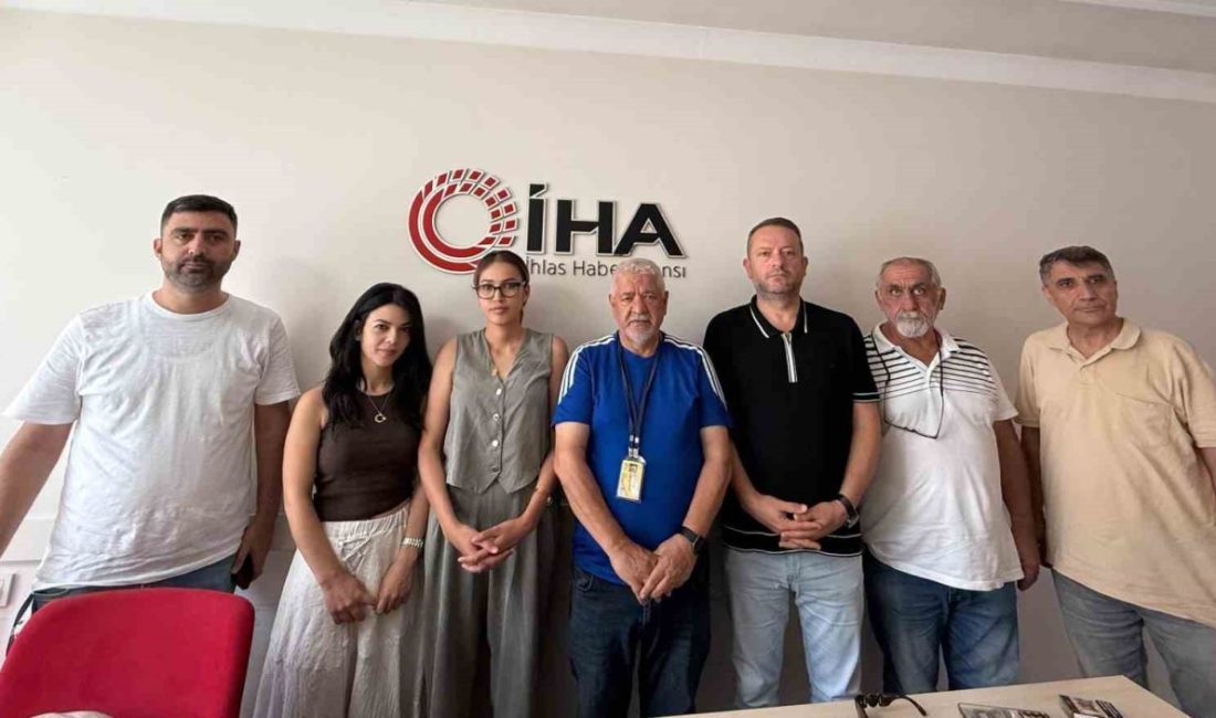 Kocaeli Gazeteciler Cemiyetinden saldırıya uğrayan meslektaşlarına destek Kocaeli Gazeteciler Cemiyeti (KOGACE) Başkanı Cemal Kaplan ve yönetim kurulu