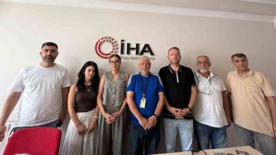 Kocaeli Gazeteciler Cemiyeti (KOGACE) Başkanı Cemal Kaplan ve yönetim kurulu