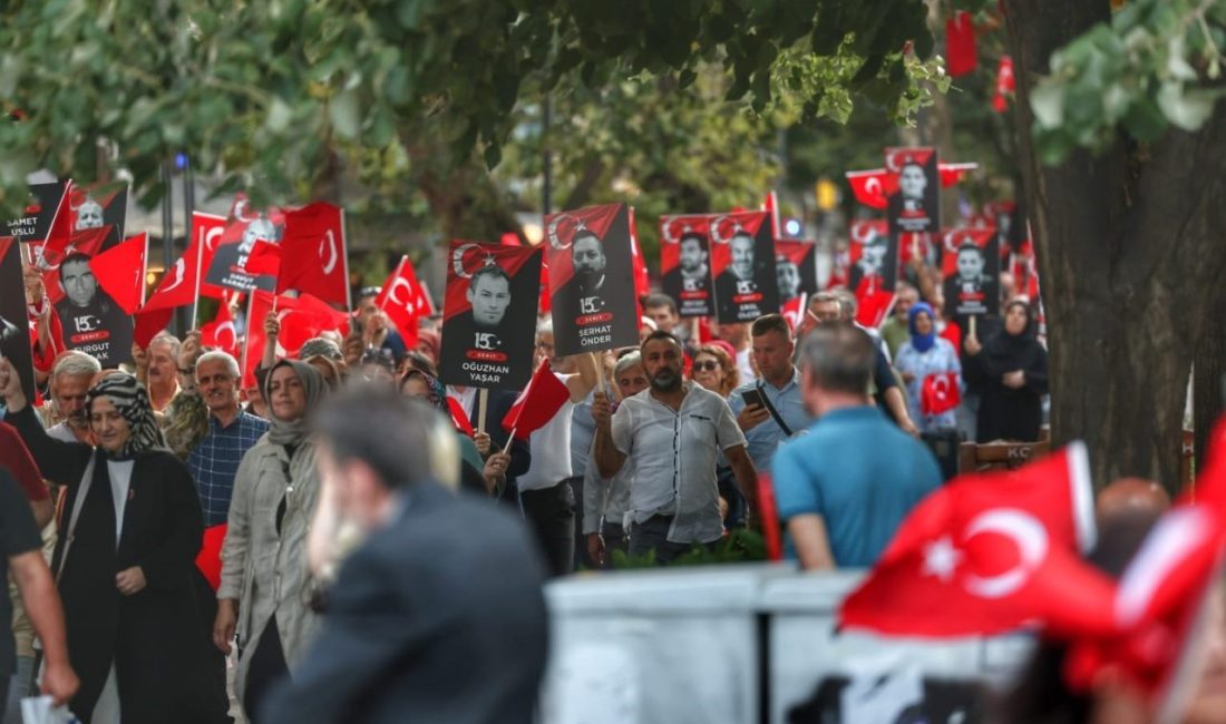 Kocaeli tek yürek oldu: Meydan dolup taştı 15 Temmuz darbe girişiminin 9. yıl dönümünde Kocaelililer, “Zaferin Adı