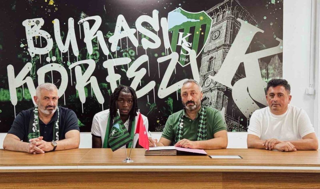 Kocaelispor, Juventus’un genç oyuncusu Joseph Nonge ile 3 yıllık sözleşme imzaladı Yeni sezon hazırlıklarını Topuk Yaylası’nda sürdüren Kocaelispor birkaç gün önce