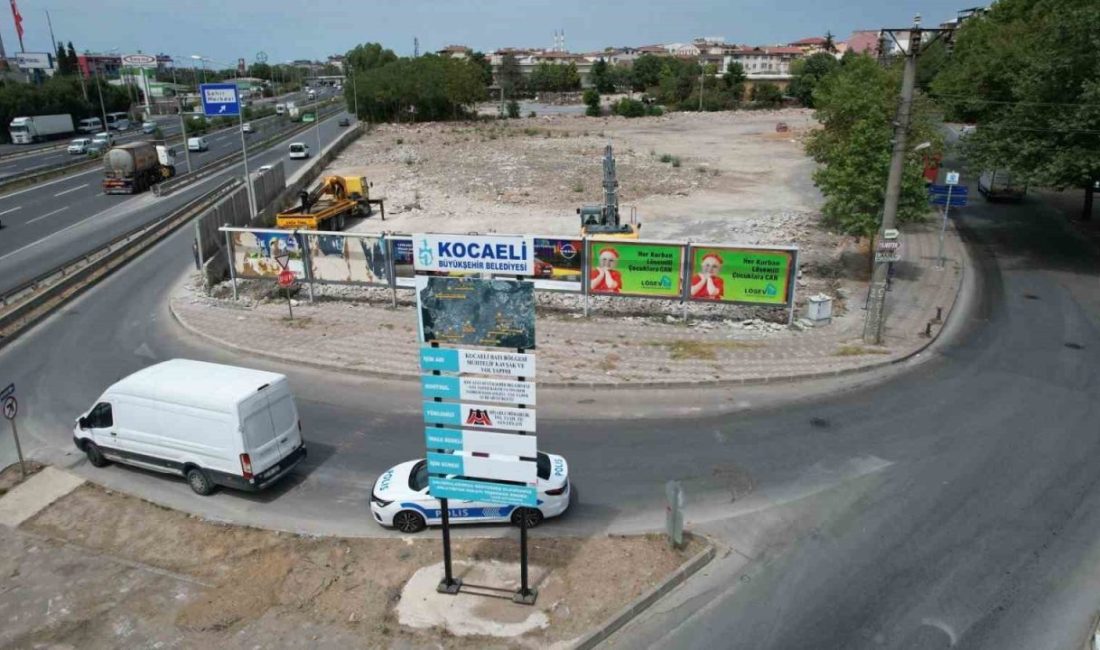 Kritik kavşaklara kapsamlı müdahale Gebze, Dilovası, Darıca ve Çayırova’da trafik yoğunluğunu azaltmak amacıyla kavşak