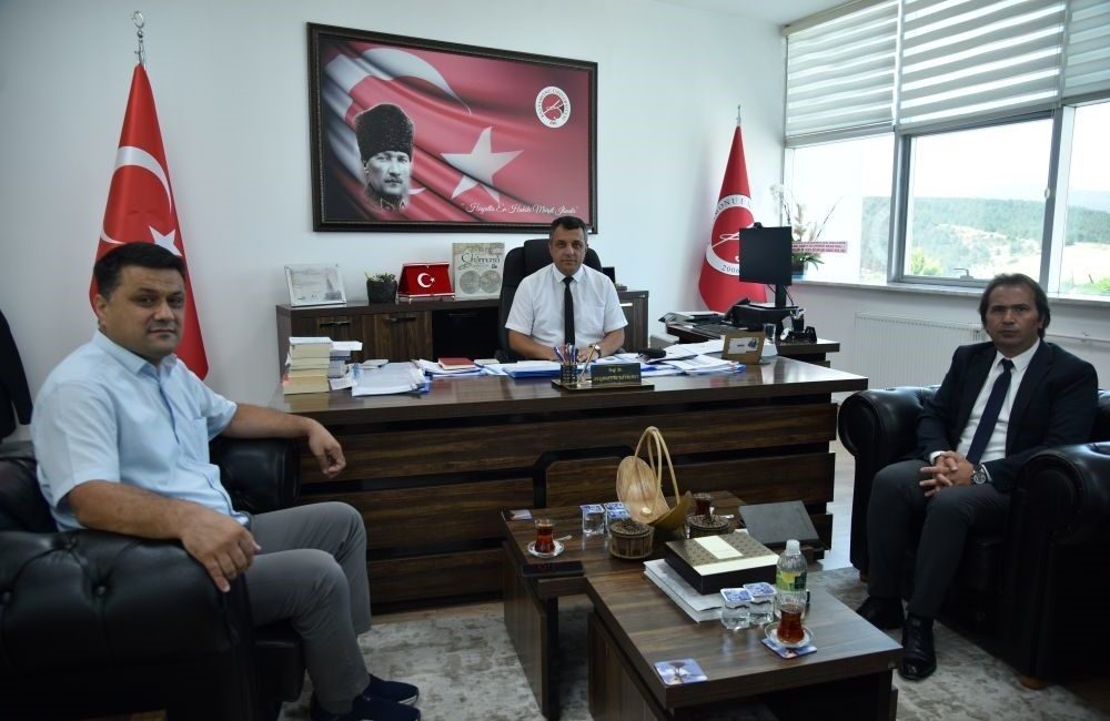 Namangan Devlet Yabancı Diller Enstitüsü ile Kastamonu Üniversitesi arasında imzalanan