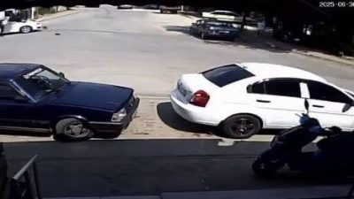 Sakarya’nın Akyazı ilçesinde otomobil ile motosikletin çarpışması neticesinde 2 kişinin