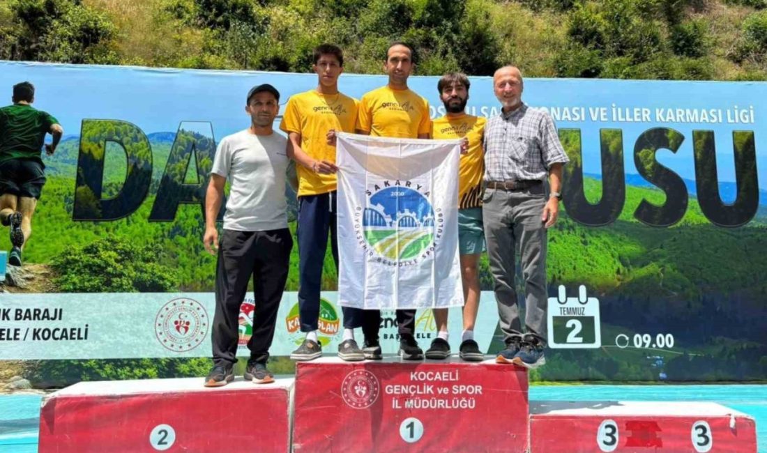 Sakarya Büyükşehir Belediyesi Spor Kulübü atletleri, Kocaeli’de düzenlenen Türkiye Dağ