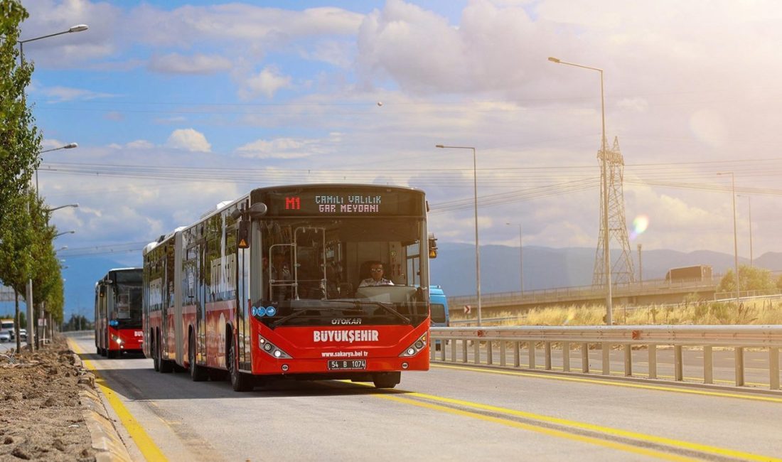 Sakarya’da, 15 Temmuz Demokrasi ve Milli Birlik Günü’nde ulaşım ücretsiz Sakarya Büyükşehir Belediyesi, 15 Temmuz Demokrasi ve Milli Birlik Günü’nde