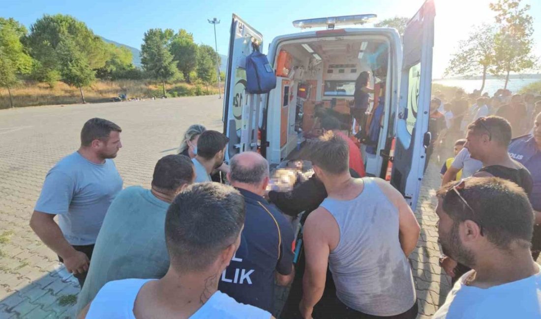 Serinlemek için göle giren çocuk 14 yaşındaki boğuldu Sakarya’nın Sapanca ilçesinde serinlemek için göle giren 14 yaşındaki çocuk