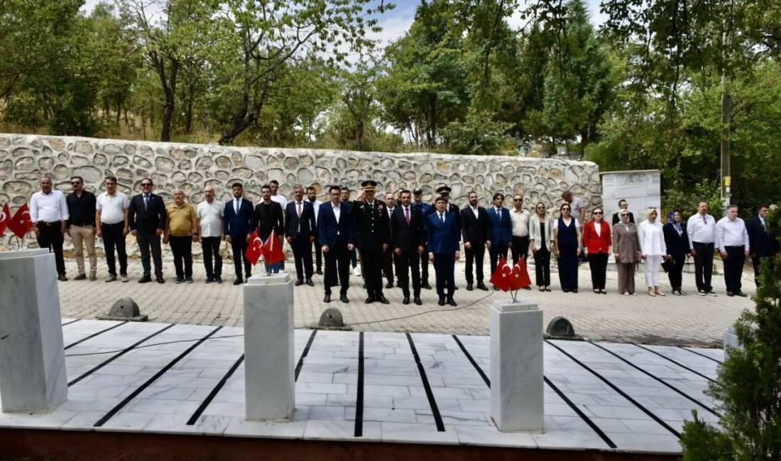 Söğüt’te 15 Temmuz şehitleri dualarla anıldı 15 Temmuz Demokrasi ve Millî Birlik Günü dolayısıyla Bilecik’in Söğüt