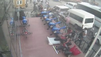 Kocaeli’nin İzmit ilçesinde 2’si ağır 8 kişinin yaralandığı kavganın dehşet