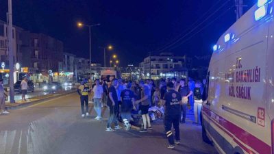 Düzce’de ters şeritten U dönüşü yapmak isteyen otomobil ile kendi