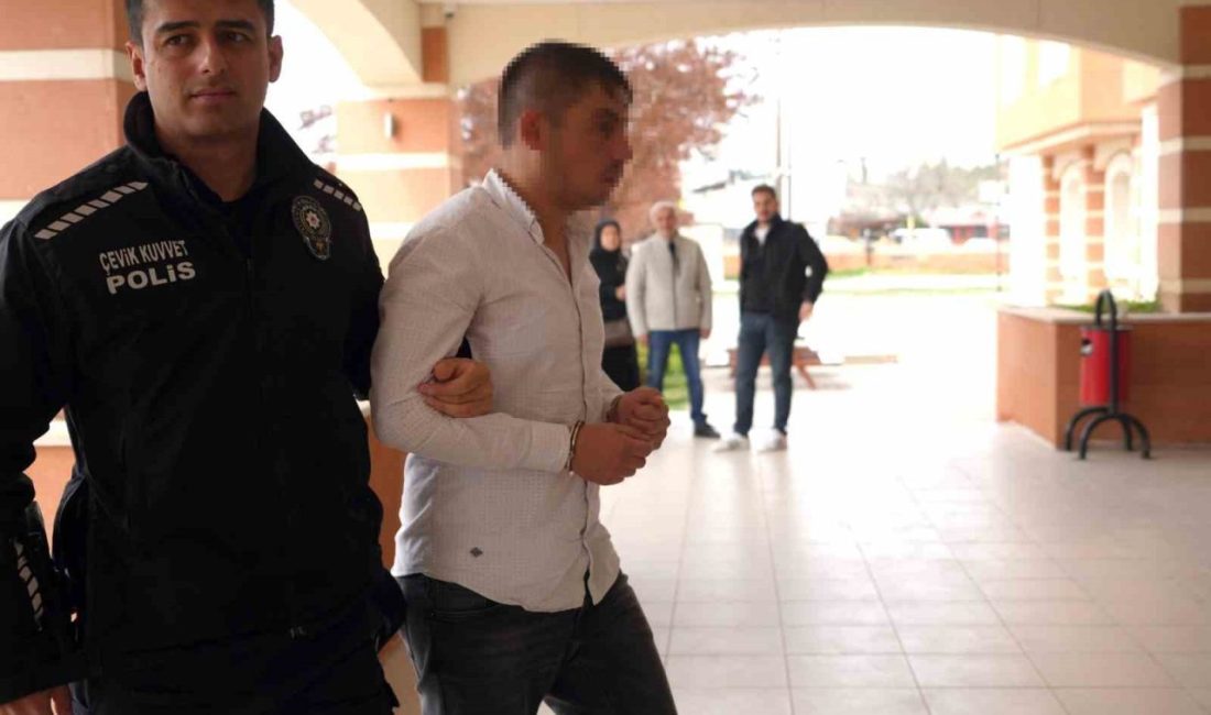 Uyuşturucu parası cinayetinde yargılamaya devam edildi Kastamonu’da uyuşturucu parası anlaşmazlığı yüzünden çıkan tartışma sonrasında öldürülen şahsın