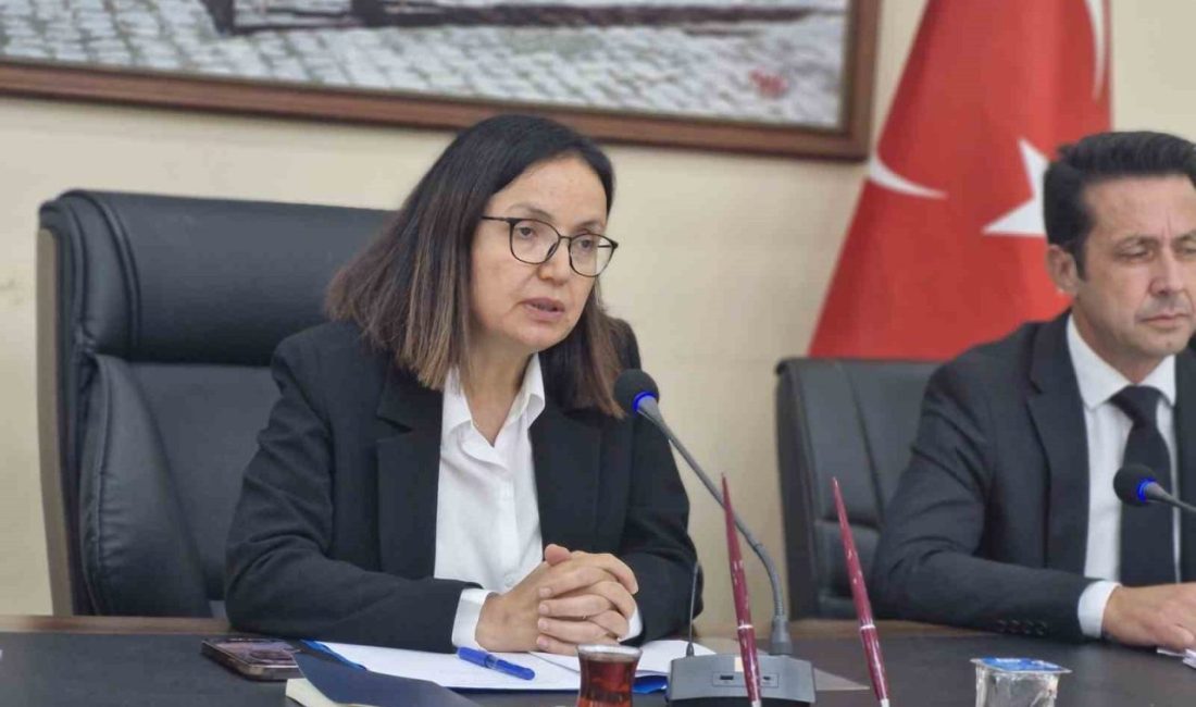 Yalova İl Koordinasyon Kurulu toplandı Yalova İl Koordinasyon Kurulu’nda 2025 yılı 2. dönem sonu itibariyle