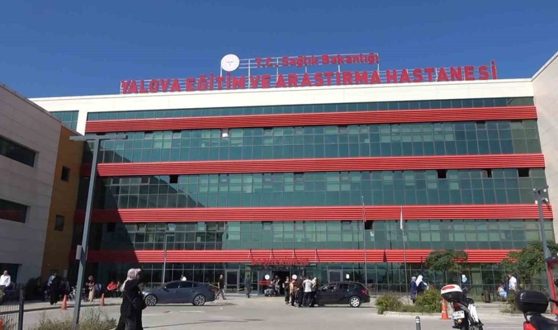 Yalova’da gıda zehirlenmesi şüphesiyle 45 işçi hastanelik oldu Yalova’da aynı yemek firmasından yedikleri yemek sonrası rahatsızlanan 45 işçi