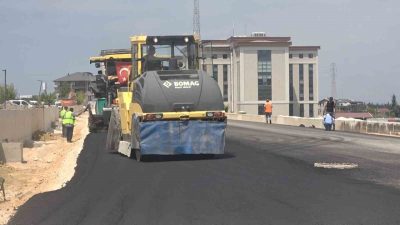 Yalova Eğitim ve Araştırma Hastanesi’nin çöken bağlantı yolunun yapım çalışmalarında