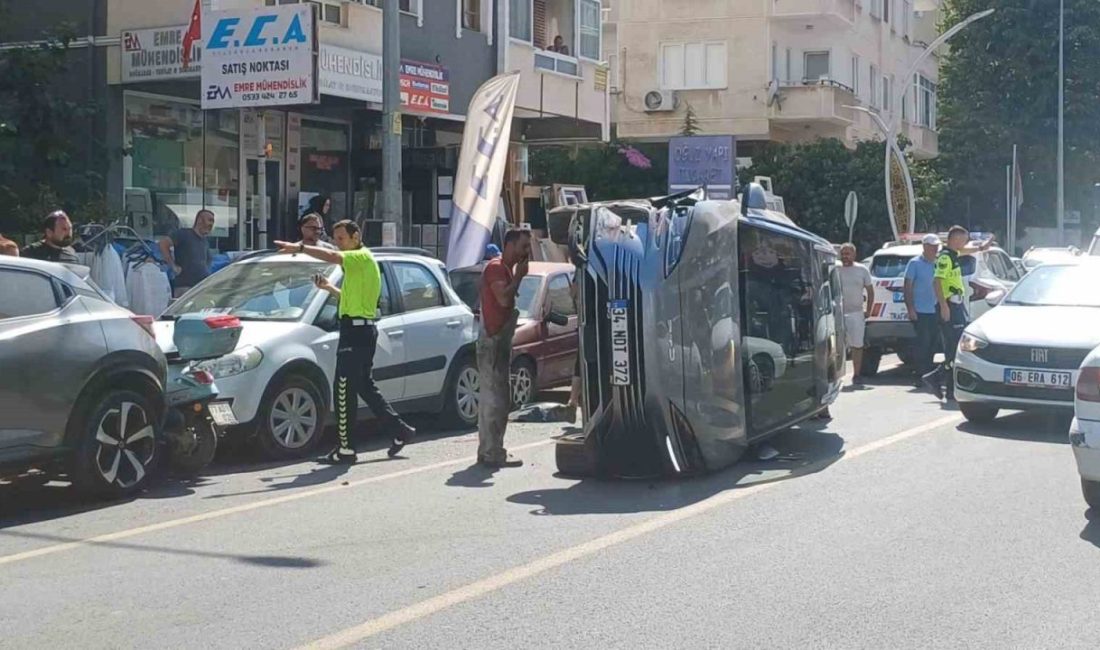 Yalova’da SUV tipi araç park halindeki iki otomobile çarparak devrildi Yalova’nın Çınarcık ilçesinde kontrolden çıkan SUV tipi elektrikli araç, park