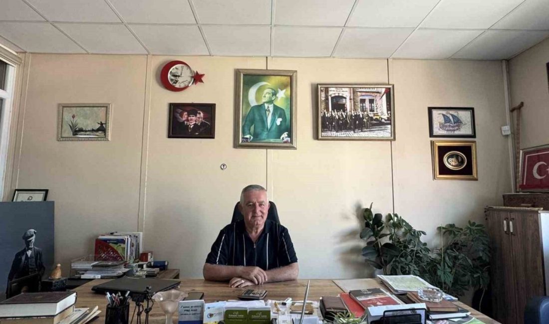 Bilecik’te bir tarım aletleri ve ürünler satan işyeri sahibi Ali