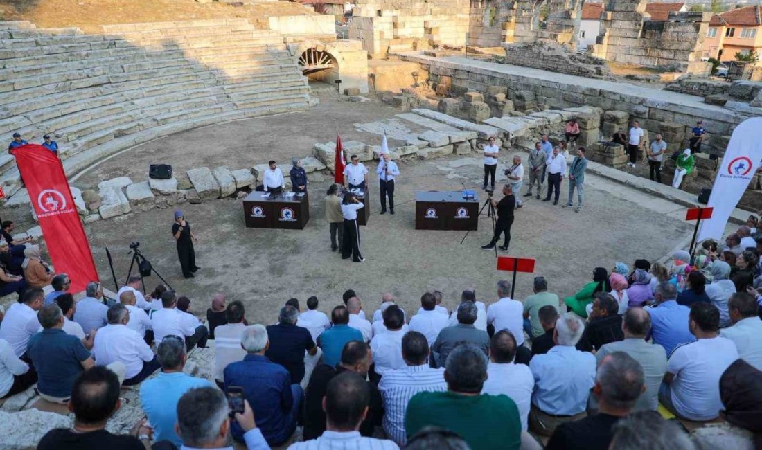 Düzce Belediye Meclisi tarihinde bir ilke imza attı, meclis toplantısı
