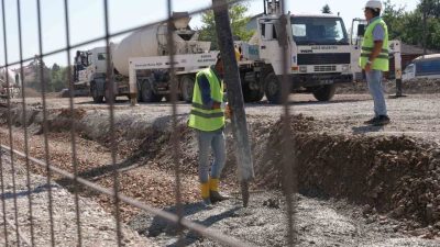 Düzce Belediyesi tarafından Aziziye Mahallesi’nde hayata geçirilen, 3 bin 800