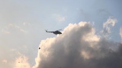 Bolu’nun Mengen ilçesinde çıkan orman yangını 4’üncü saatine girerken, bölgedeki