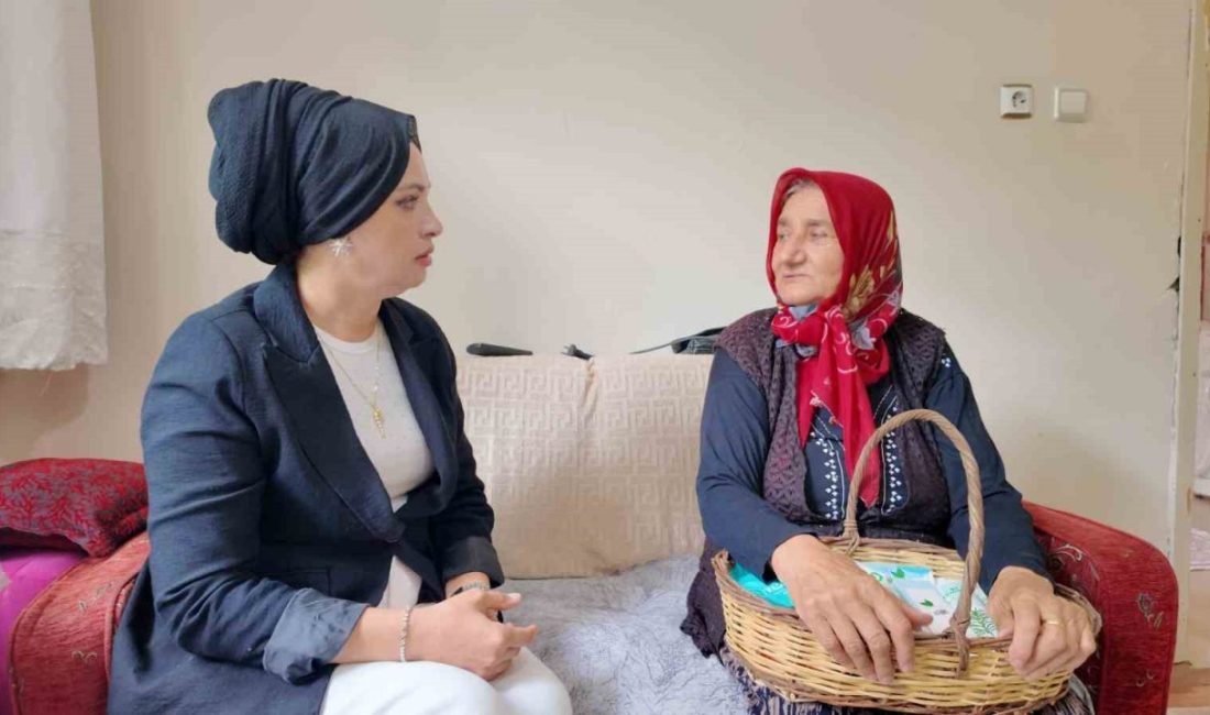 Kocaeli’de yalnız yaşayan 71 yaşındaki Gülcemal Teyze, KBB Başkanı Tahir