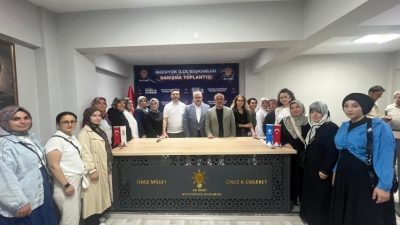 AK Parti Bozüyük İlçe Yönetim Kurulu’nun haftalık olağan toplantısı, Bilecik
