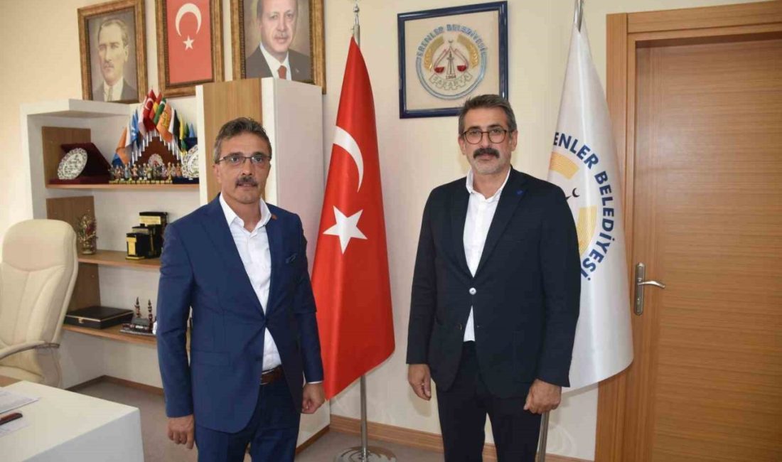 Başkan Dinç: “Geleceğimiz olan öğrencilerimiz için çalışmalarımız hız kesmeyecek” Kantin Kart hakkında açıklamada bulunan Erenler Belediye Başkanı Şenol Dinç,