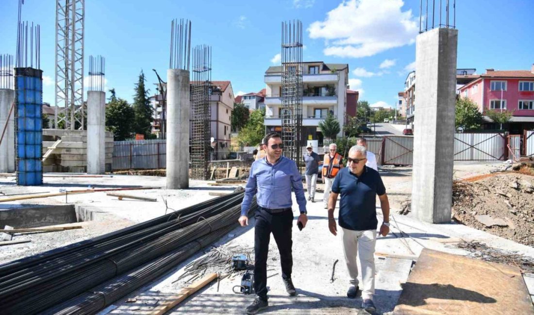 Başkan Özlü, projeleri inceledi Başiskele Belediye Başkanı Yasin Özlü, ilçede yapımı süren çocuk kütüphanesi,