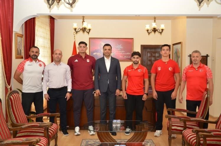 Bilecik’in gururu oldular Türkiye Şampiyonalarında önemli dereceler elde eden Bilecikli genç sporcular, Söğüt