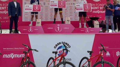 Ankara’da düzenlenen ve bin kişinin katıldığı bisiklet yarışında Bilecikli sporcu