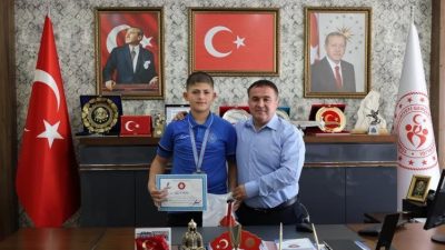 Mardin’de düzenlenen Minikler Judo Türkiye Şampiyonası’na Bilecik’ten katılan Aybars Ali