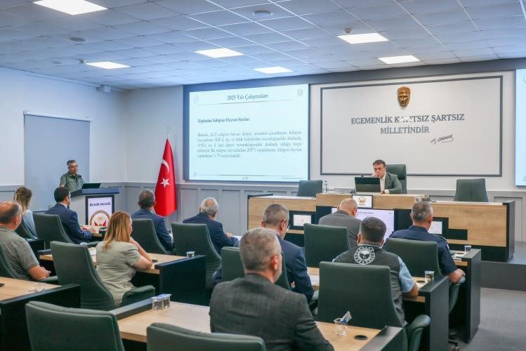 Bilecik Valisi Faik Oktay Sözer başkanlığında, ’Hayvanları Koruma Kurulu Toplantısı’
