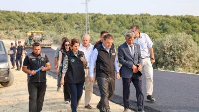 Bilecik Valisi Faik Oktay Sözer, merkez ilçeye bağlı Abadiye Köyü’nde