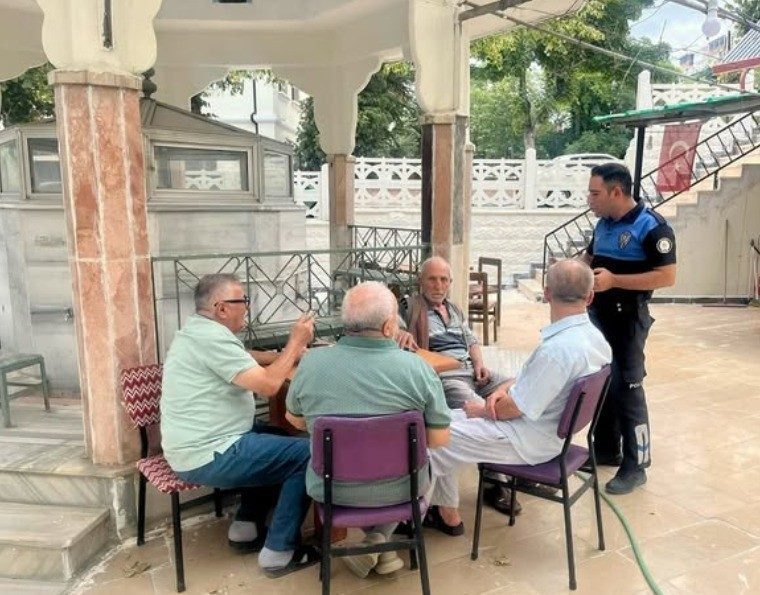 Bilecik’te polis ekipleri vatandaşların güvenliğini artırmak ve farkındalık oluşturmak amacıyla